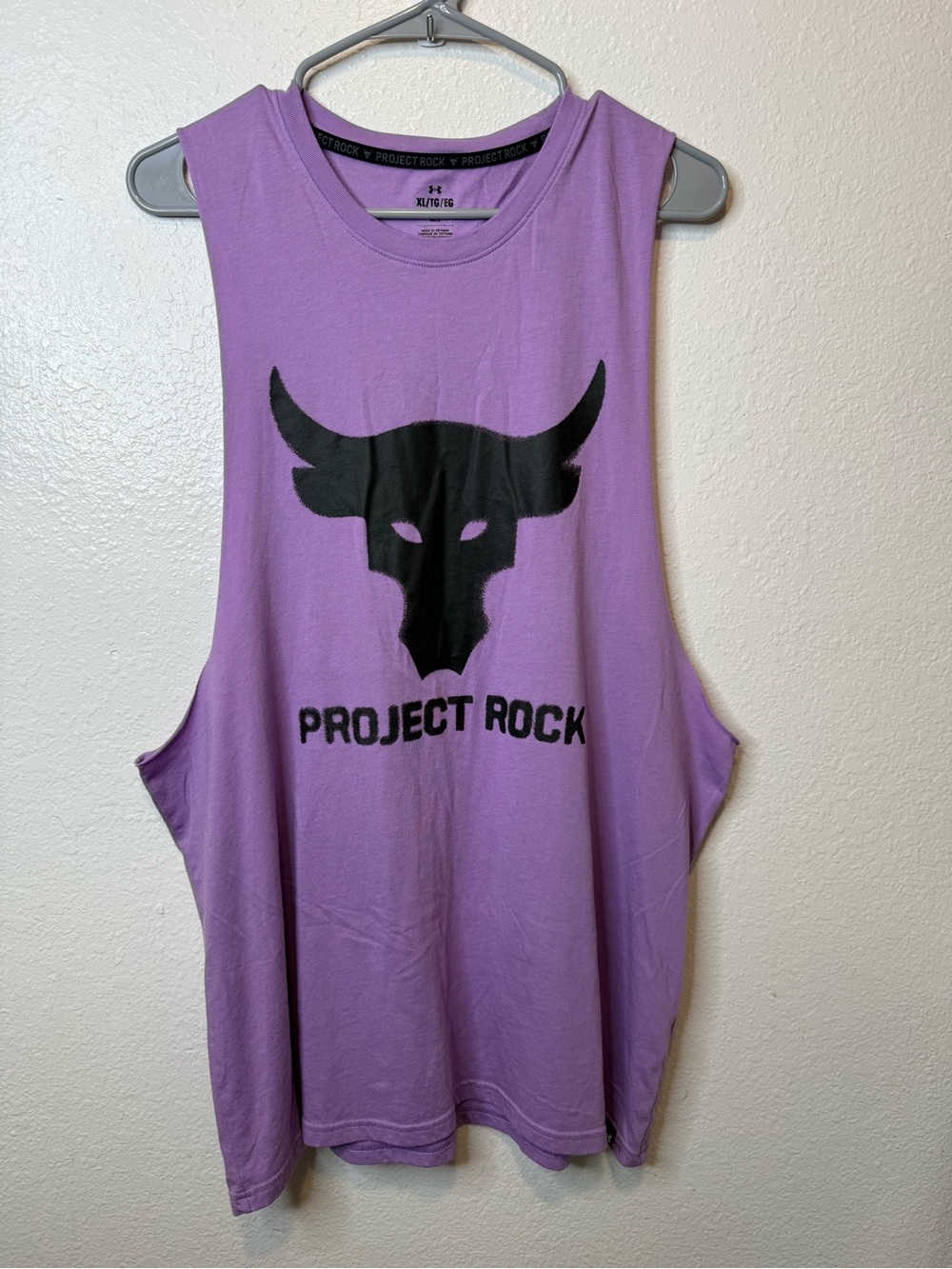 Under Armour Project Rock Men's Sleeveless Athletic Tank Top Loose Fit Size XL